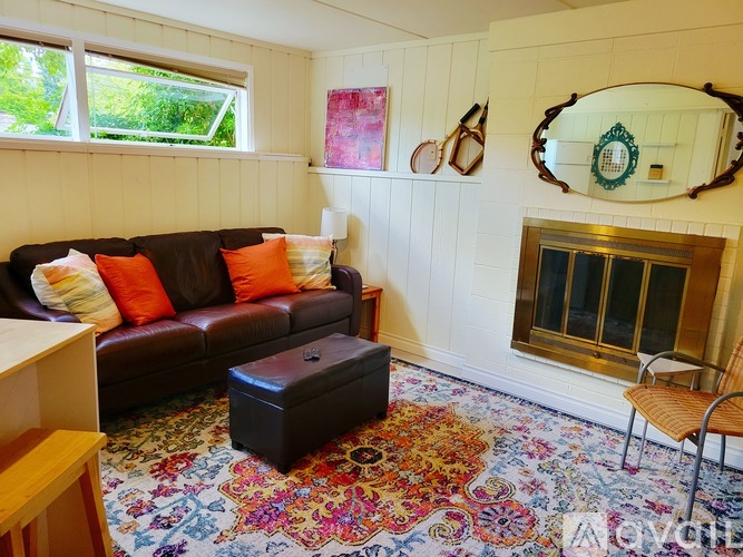 215 165th Avenue Southeast 1 Single Family Home for Rent - Photo gallery 3