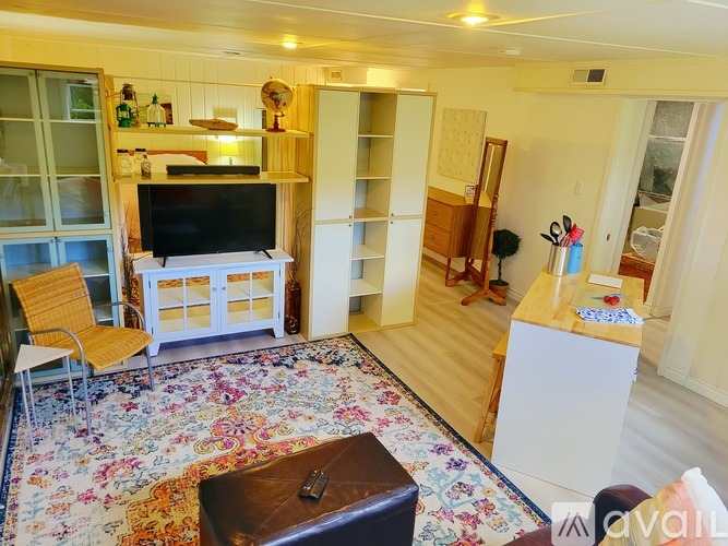 215 165th Avenue Southeast 1 Single Family Home for Rent - Photo gallery 4