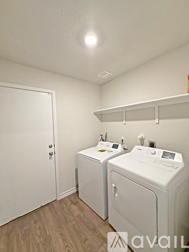 21065 Gravel Keep 4 Beds Single Family Home for Rent - Photo gallery 3