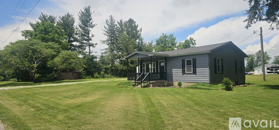10856 East County Road 125 South 2 Beds Single Family Home for Rent - Photo gallery 1