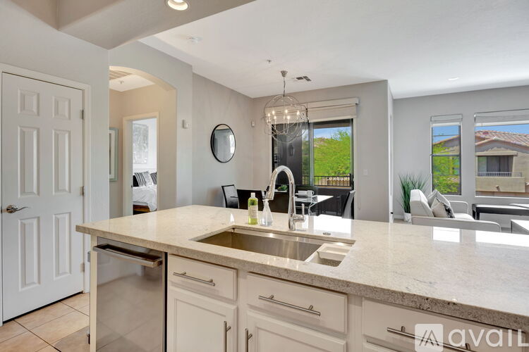 16600 N. Thompson Peak Parkway 2 Beds Condo for Rent - Photo gallery 4