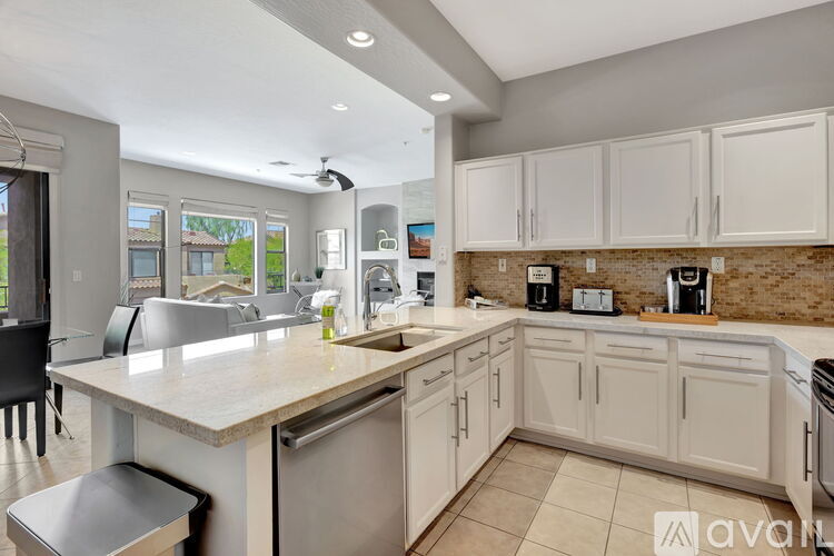 16600 N. Thompson Peak Parkway 2 Beds Condo for Rent - Photo gallery 5