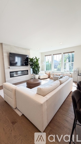 2621 Martini Street 3 Beds Single Family Home for Rent - Photo gallery 1