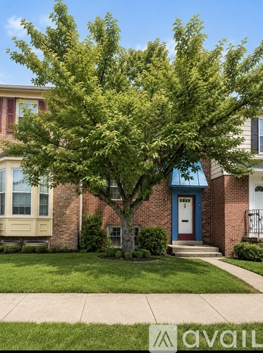 8105 Kenova Ln 3 Beds Townhouse for Rent - Photo gallery 3