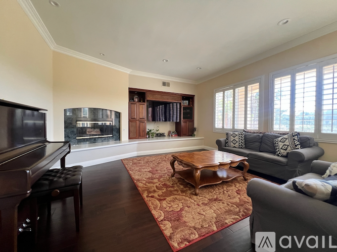 3960 Lago Di Grata Circle 5 Beds Single Family Home for Rent - Photo gallery 3