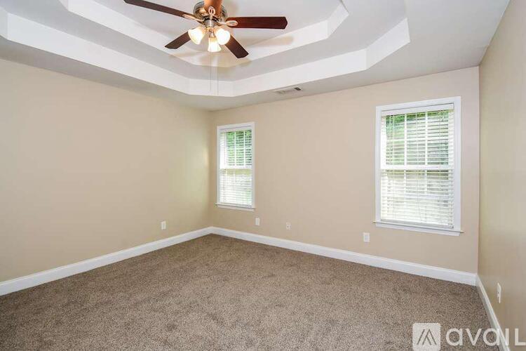 1266 Sebring Cir 3 Beds Single Family Home for Rent - Photo gallery 3