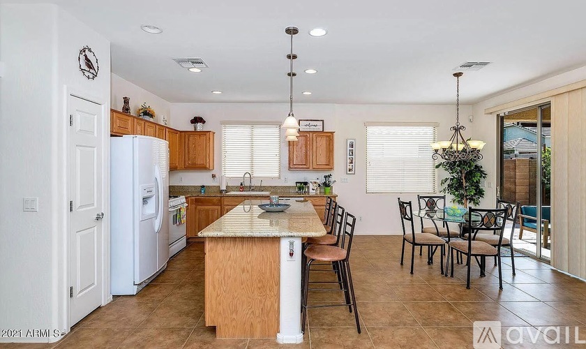 3315 E Merlot St 3 Beds Single Family Home for Rent - Photo gallery 5
