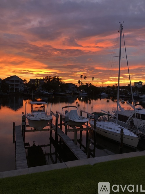 12500 Capri Cir N 2 Beds Condo for Rent - Photo gallery 1