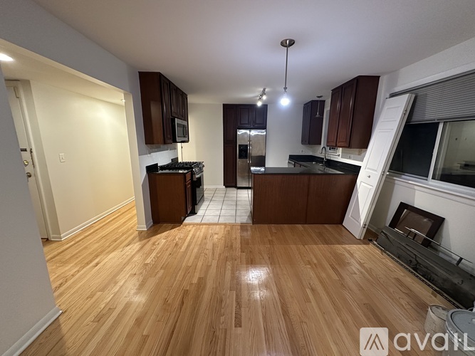 5543 N Campbell Ave 2 Beds Apartment for Rent - Photo gallery 2