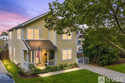 1387 Smith Ave 3 Beds Apartment for Rent