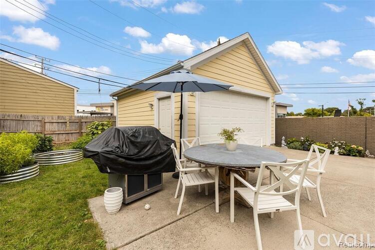 1387 Smith Ave 3 Beds Single Family Home for Rent - Photo gallery 4