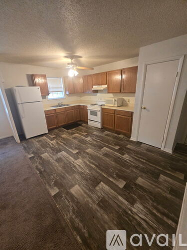 614 Moran St 2 Beds Single Family Home for Rent - Photo gallery 3
