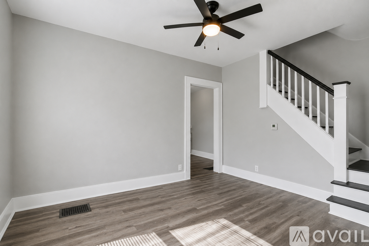 541 Adams Street 3 Beds Apartment for Rent - Photo gallery 1