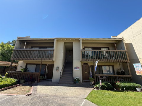 91 W. Alexander Ave. #11 2 Beds Apartment for Rent