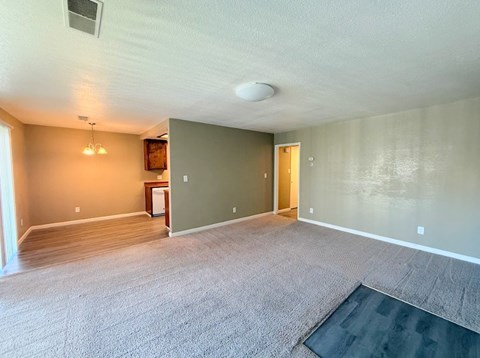91 W. Alexander Ave. #13 2 Beds Apartment for Rent