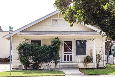 242 - 242.5 E. Whiting Ave 1 Apartment for Rent