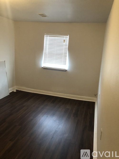 9610 Rosehaven Dr 4 Beds Single Family Home for Rent - Photo gallery 3