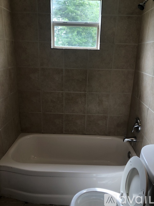 9610 Rosehaven Dr 4 Beds Single Family Home for Rent - Photo gallery 4