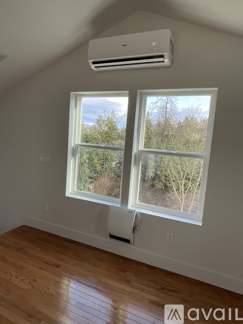 8146 SW 39th Ave, Unit B 1 Single Family Home for Rent - Photo gallery 3