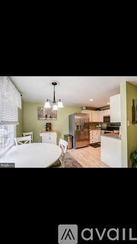 Wootton Avenue 3 Beds Townhouse for Rent - Photo gallery 1