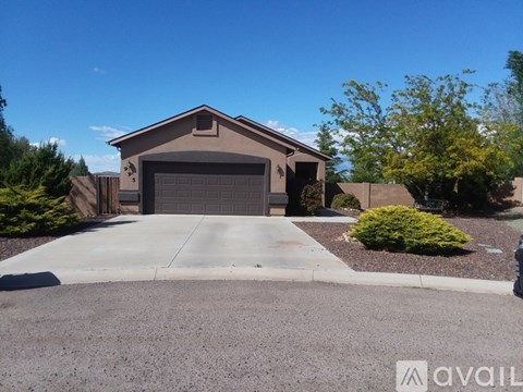 995 Piedmont Ct 3 Beds Apartment for Rent