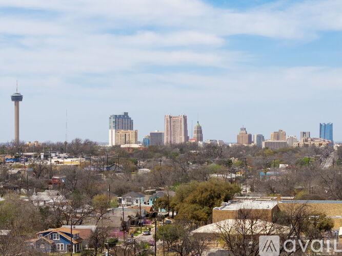 711 N Mittman St 3 Beds Townhouse for Rent - Photo gallery 4