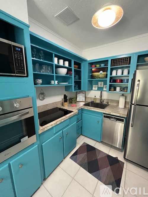 6916 Garden Avenue 2 Beds Single Family Home for Rent - Photo gallery 4
