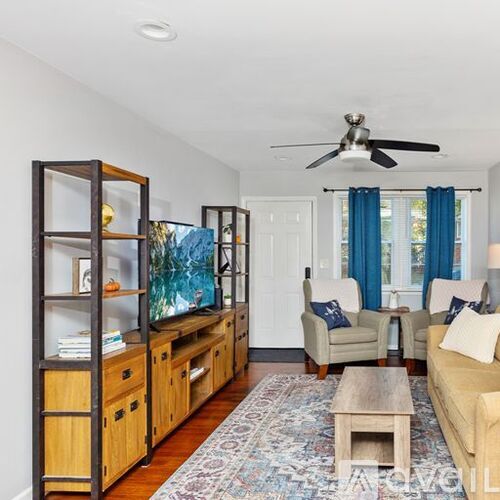 1736 Academy Street 2 Beds Single Family Home for Rent - Photo gallery 1