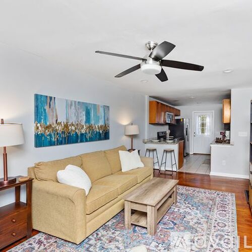 1736 Academy Street 2 Beds Single Family Home for Rent - Photo gallery 2