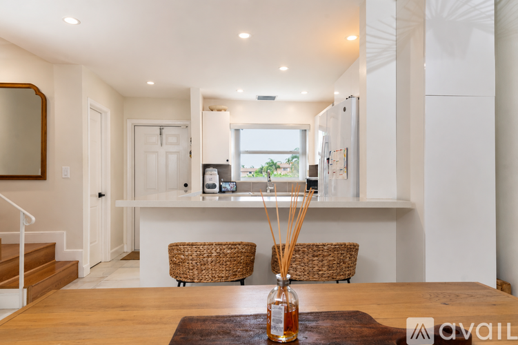 450 Southeast 7th Street 2 Beds Townhouse for Rent - Photo gallery 5