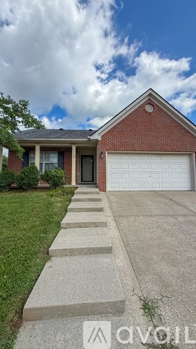 114 Irving Lane 3 Beds Apartment for Rent
