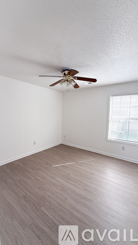114 Irving Lane 3 Beds Single Family Home for Rent - Photo gallery 5