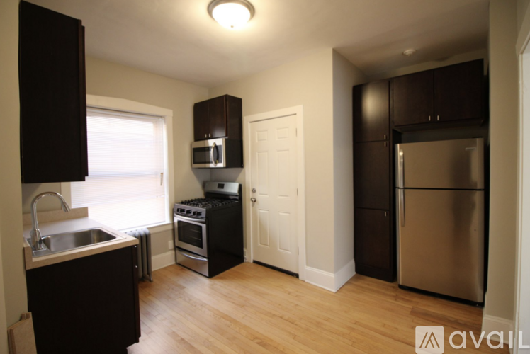 4403 N La Crosse Ave Studio Apartment for Rent - Photo gallery 1