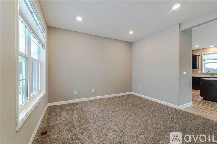 7191 Ridge Creek Trail 4 Beds Single Family Home for Rent - Photo gallery 4