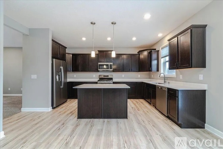 7191 Ridge Creek Trail 4 Beds Single Family Home for Rent - Photo gallery 5