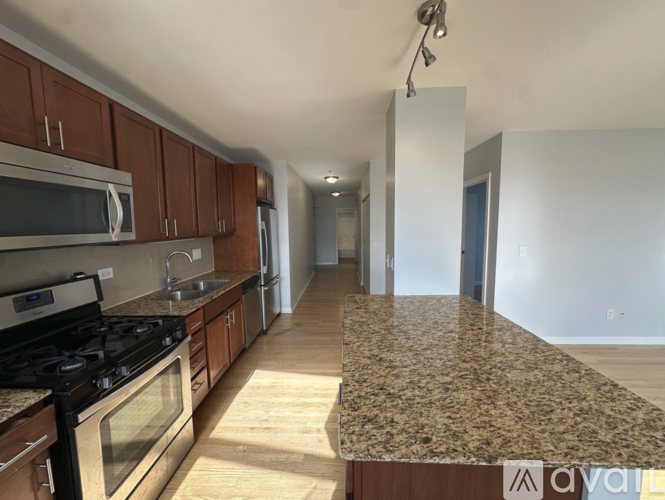 1337 W Fargo Ave 2 Beds Apartment for Rent - Photo gallery 2