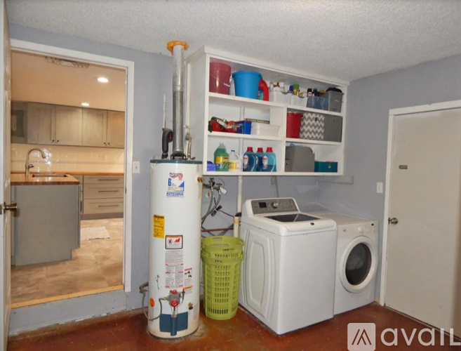 701 North 14th Street 5 Beds Single Family Home for Rent - Photo gallery 3