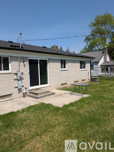 4021 Burns 3 Beds Apartment for Rent - Photo gallery 1