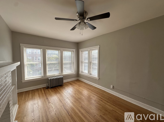 4900 N St Louis Ave 2 Beds Apartment for Rent - Photo gallery 2
