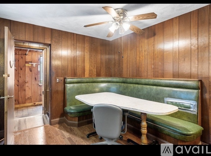 9 Stearns Avenue 3 Beds Single Family Home for Rent - Photo gallery 3
