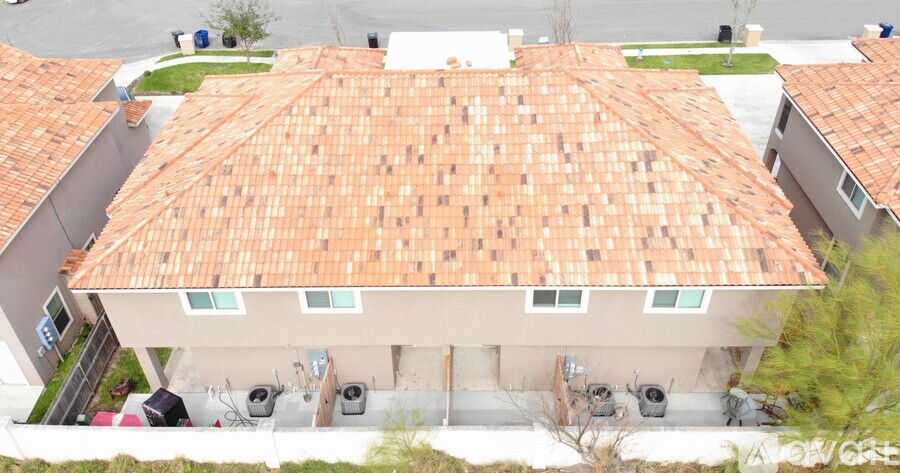 1204 E Pineridge Ave 3 Beds Townhouse for Rent - Photo gallery 5