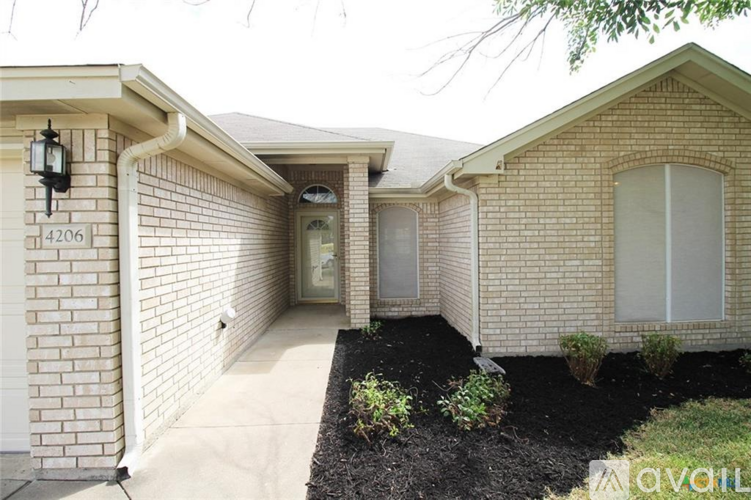 4206 Adolph Ave 4 Beds Single Family Home for Rent - Photo gallery 3