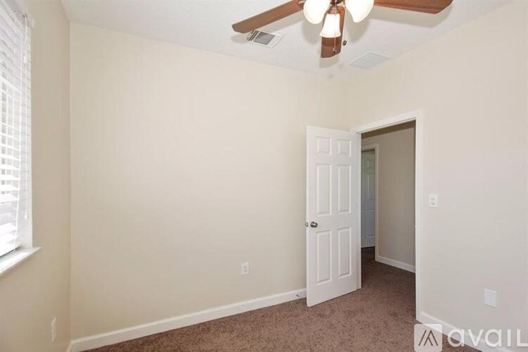 3400 Paxton Ridge Dr 4 Beds Single Family Home for Rent - Photo gallery 5