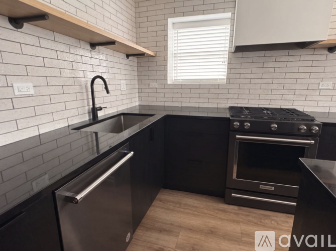 834 W Waveland Ave 3 Beds Apartment for Rent - Photo gallery 3