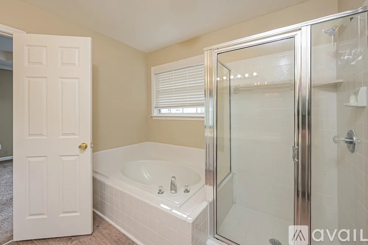 1453 Springvale Street 3 Beds Single Family Home for Rent - Photo gallery 4