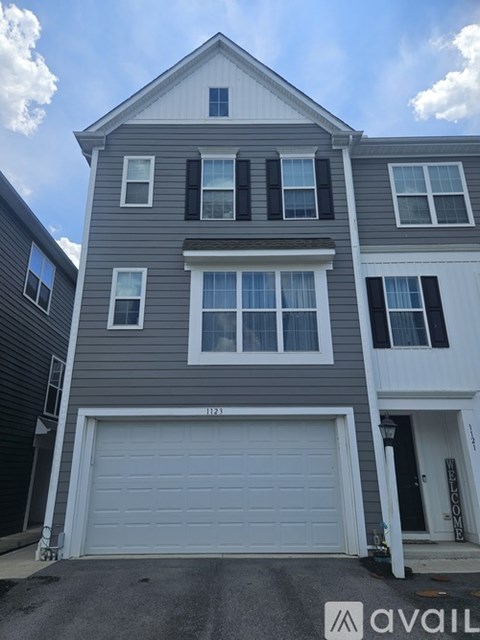1123 Sray Lane 3 Beds Apartment for Rent