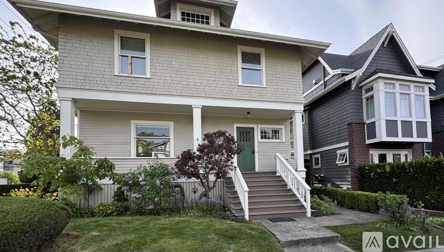 2203 Nob Hill Ave N 1 Apartment for Rent - Photo gallery 1