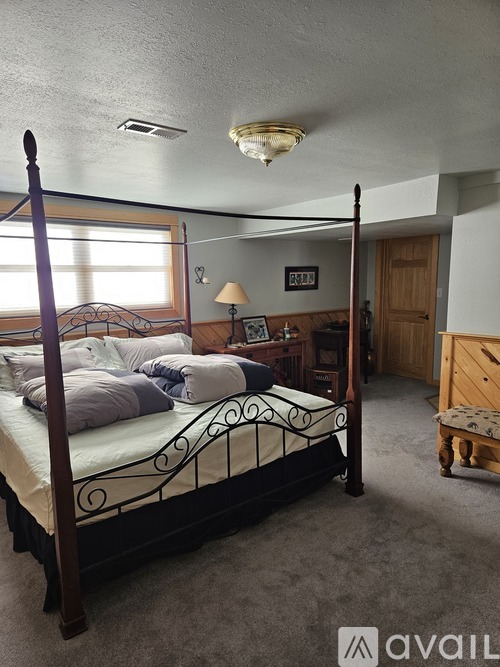 783 Amethyst Drive 4 Beds Single Family Home for Rent - Photo gallery 5
