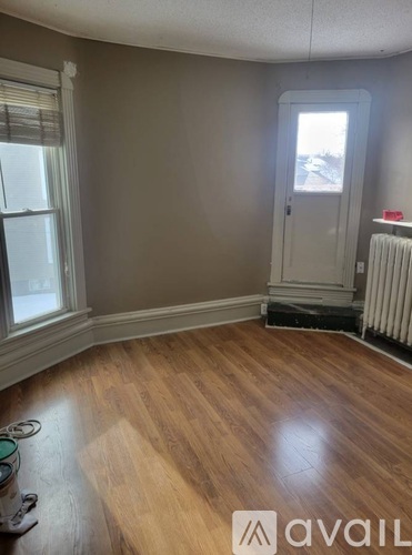 1041 12th Ave SE 3 Beds Apartment for Rent - Photo gallery 5