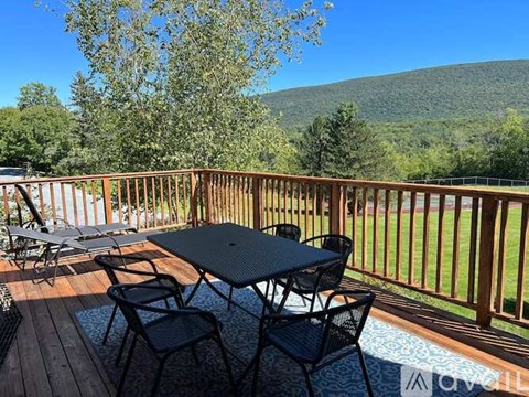 764 Barnumville Road 5 Beds Apartment for Rent